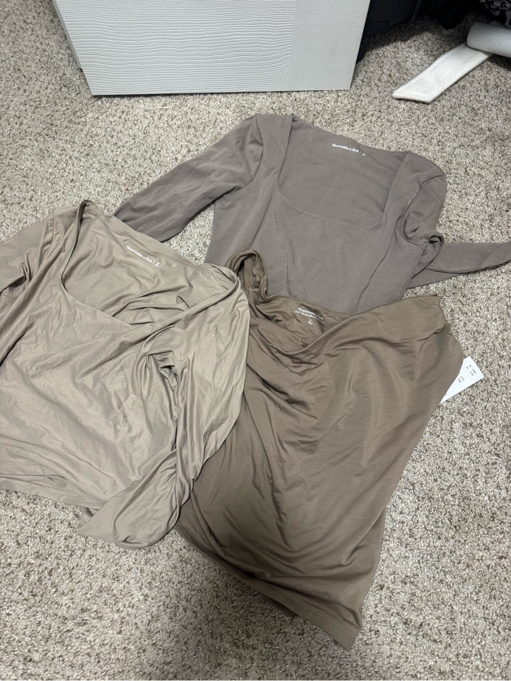 Abercrombie Beige Trio